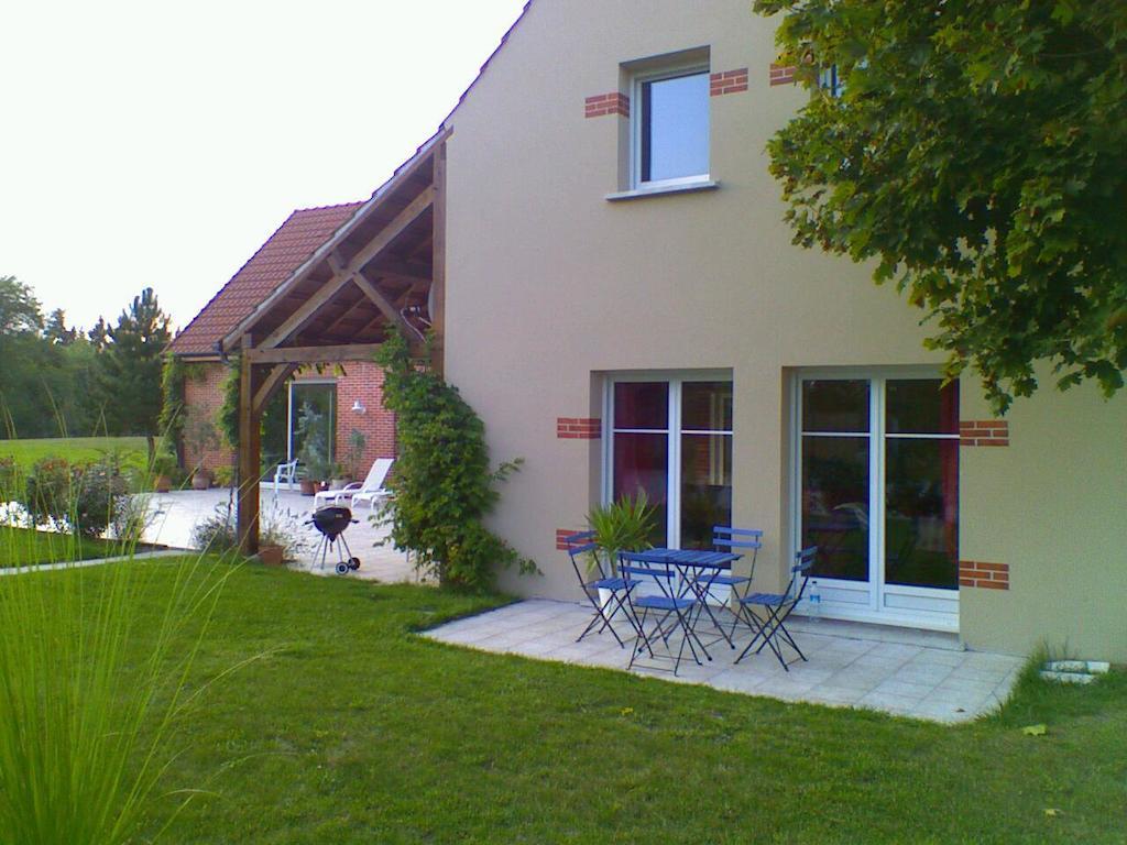 Bed and Breakfast Althaea La Ferté-Saint-Cyr Zewnętrze zdjęcie
